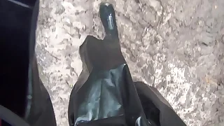 worn the pound raihnboots